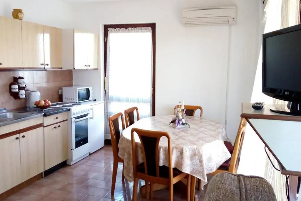 Apartment Zdenka Raša 0*,  Croazia
